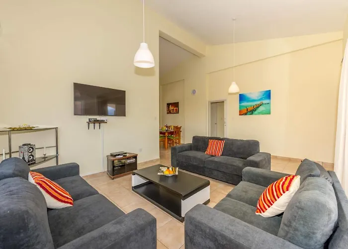 Βίλα Kefalonitis By Plus