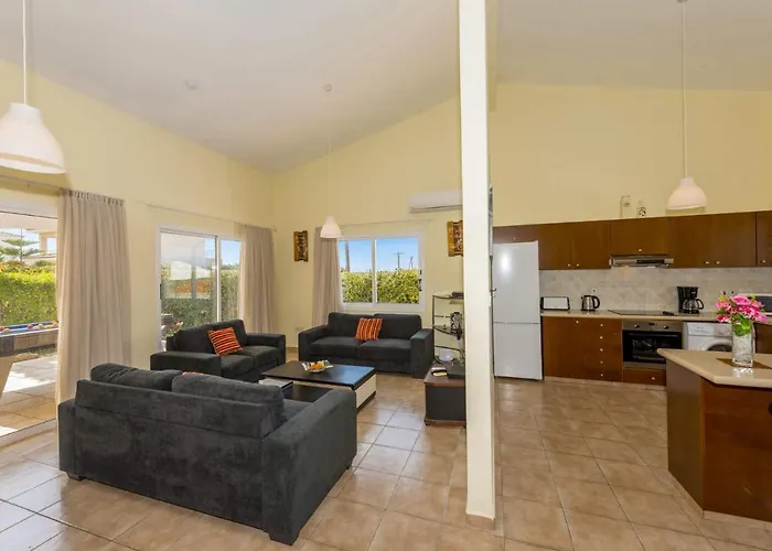 Βίλα Kefalonitis By Plus Πέγεια