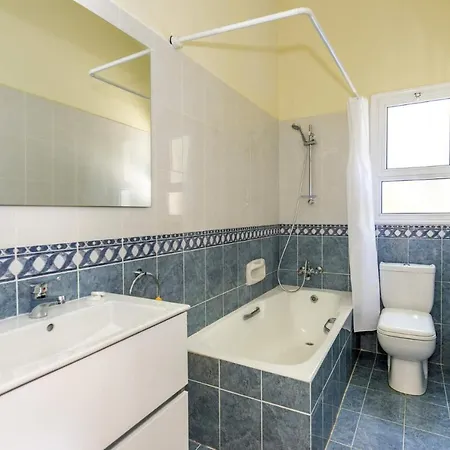 Kefalonitis By Plus بييا